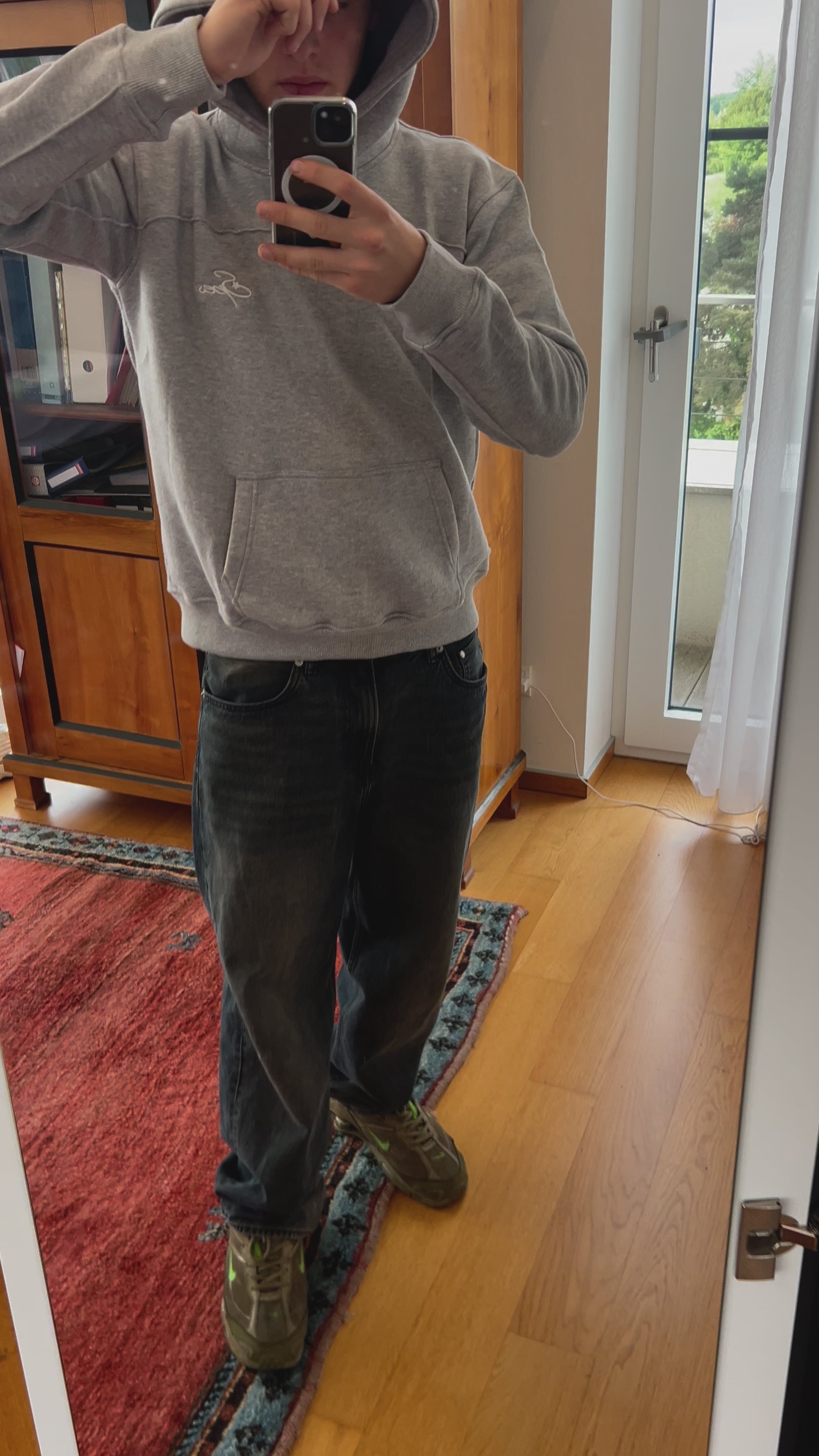 Hoodie Grey